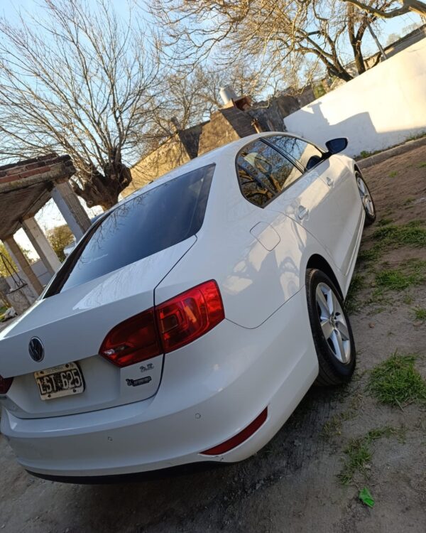 Vendo VW Vento - Imagen 4