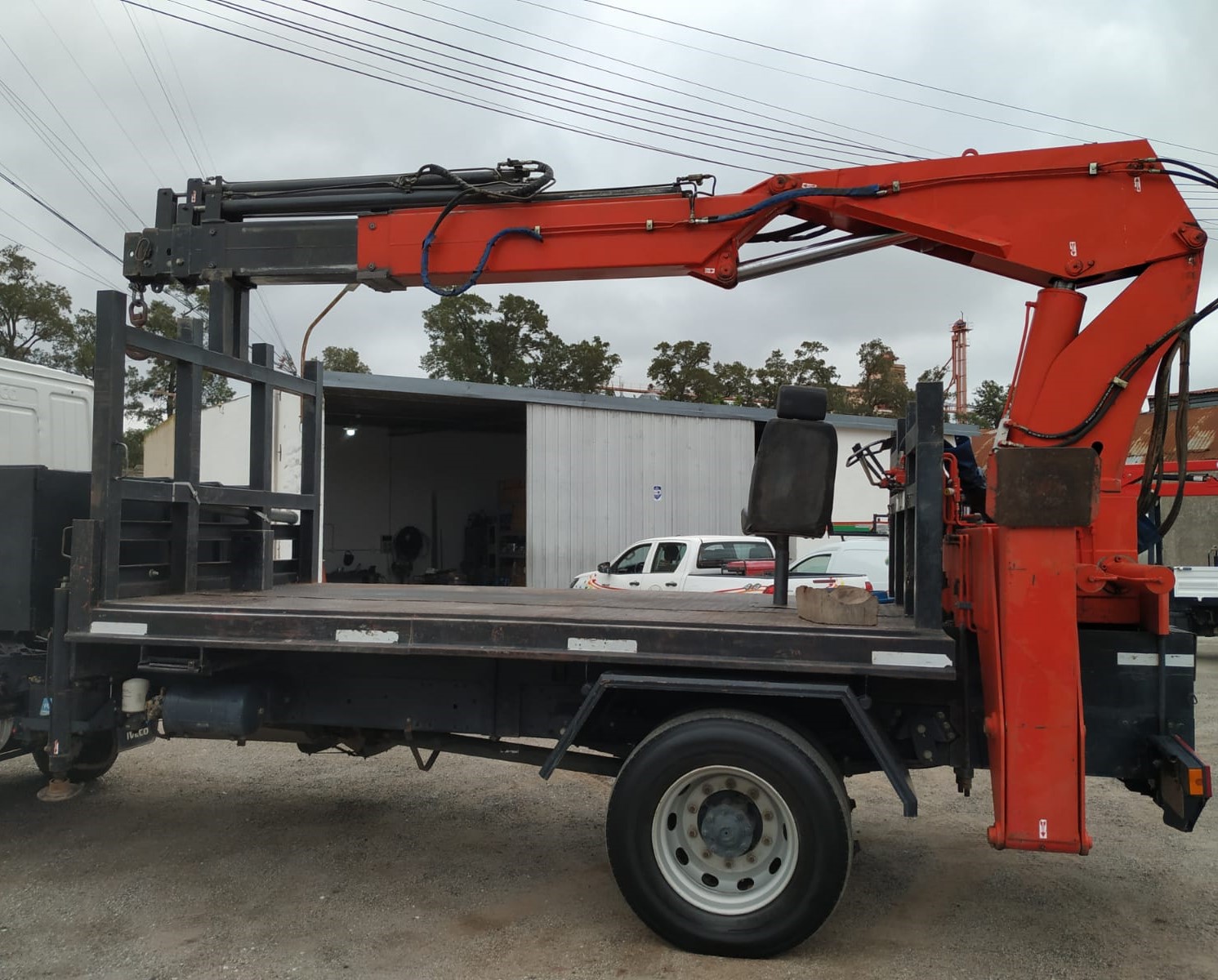 Vendo grúa usada en excelente estado - Imagen 4